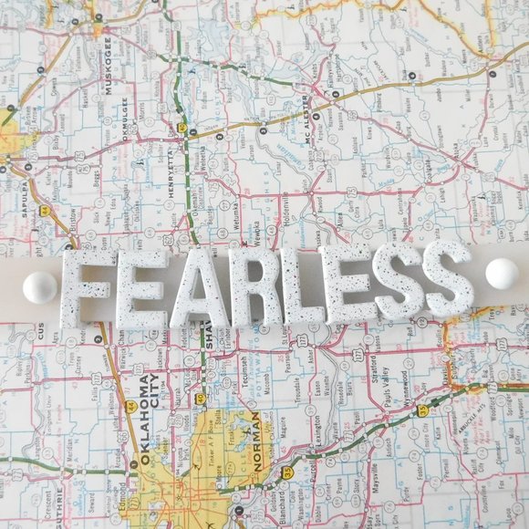 BCBGeneration affirmation rubber bracelet - Picture 2 of 6